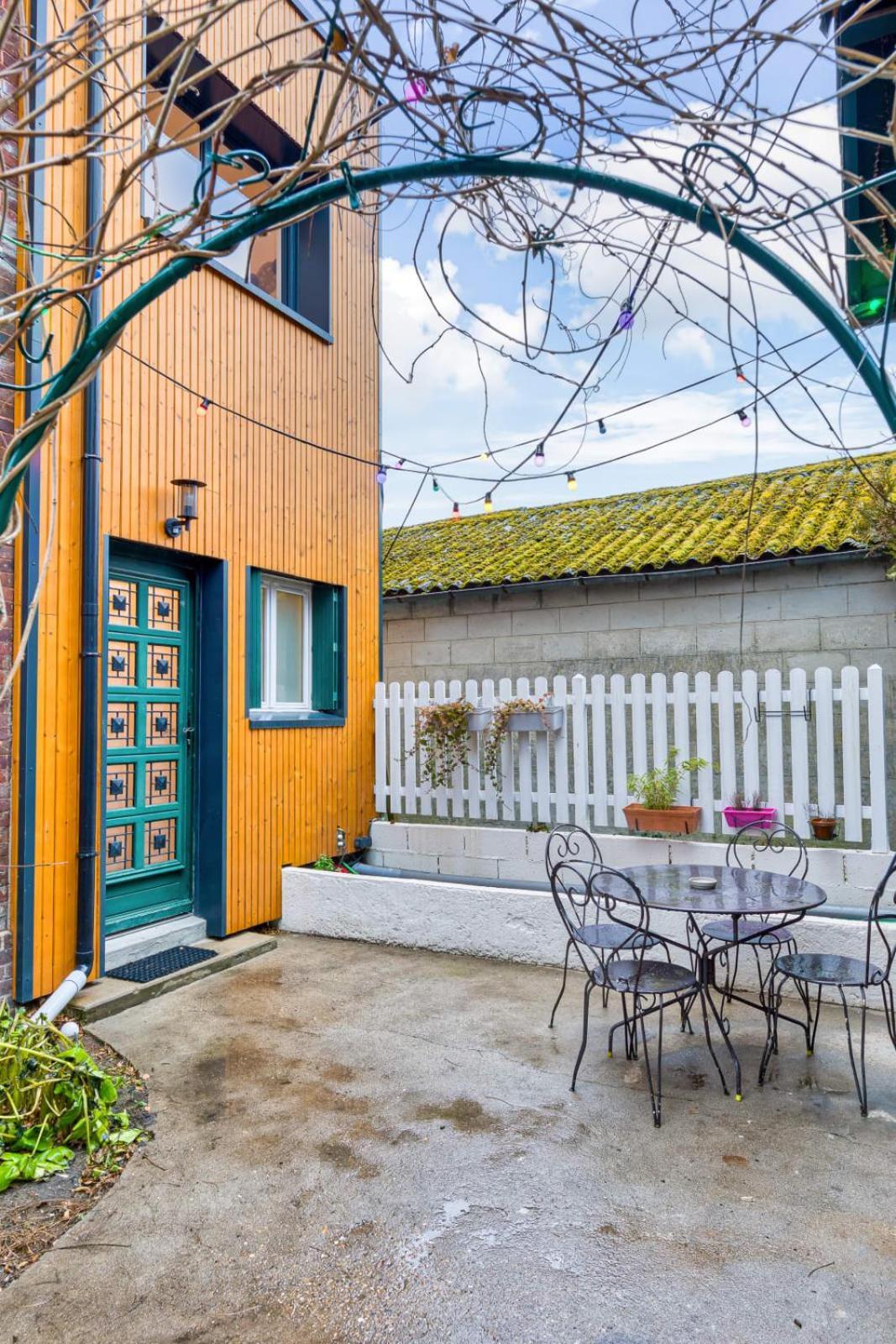 Rose Ecrin De Charme Avec Parking Terrasse Privee Et Jardin Partage Apartment Grand-Couronne Exterior foto