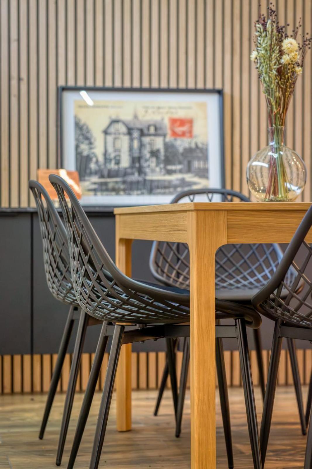Rose Ecrin De Charme Avec Parking Terrasse Privee Et Jardin Partage Apartment Grand-Couronne Exterior foto