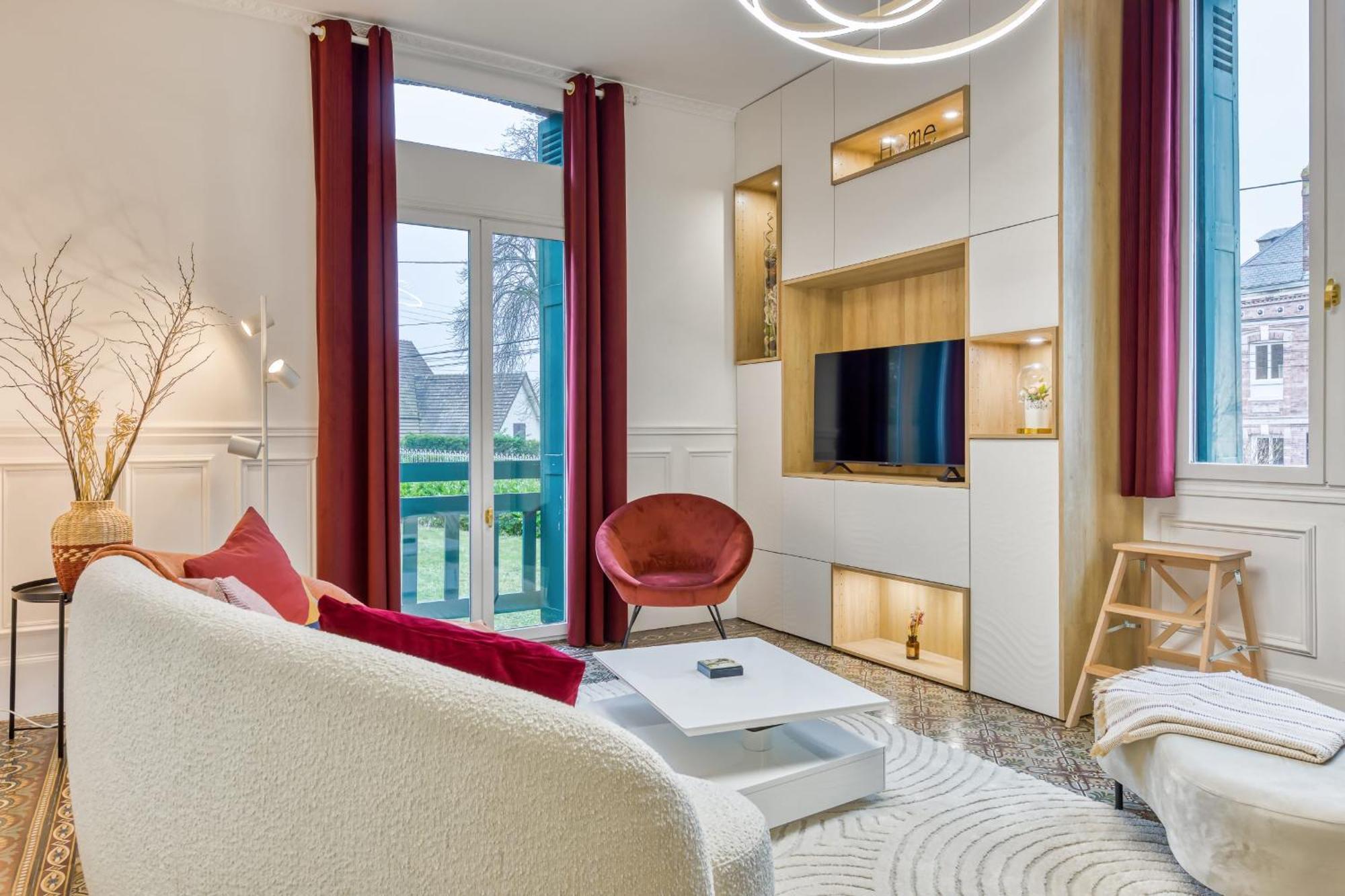 Rose Ecrin De Charme Avec Parking Terrasse Privee Et Jardin Partage Apartment Grand-Couronne Exterior foto